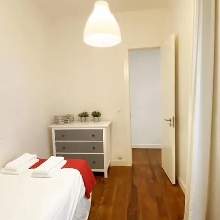 Apartman House On The Hill *